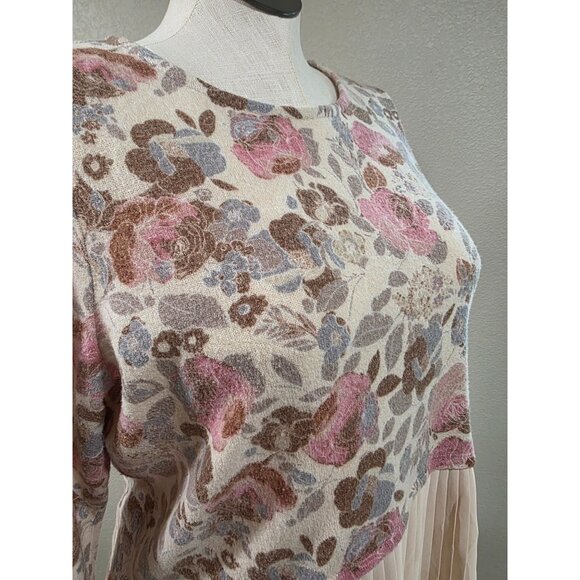 Floral Print Long Sleeve Top With Pleated Chiffon Hem Ivory Pink Beige - Picture 3 of 5